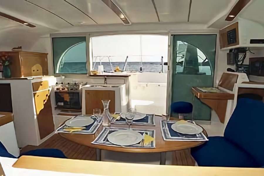 38 Ft Lagoon Yacht Rental in Marina Vallarta