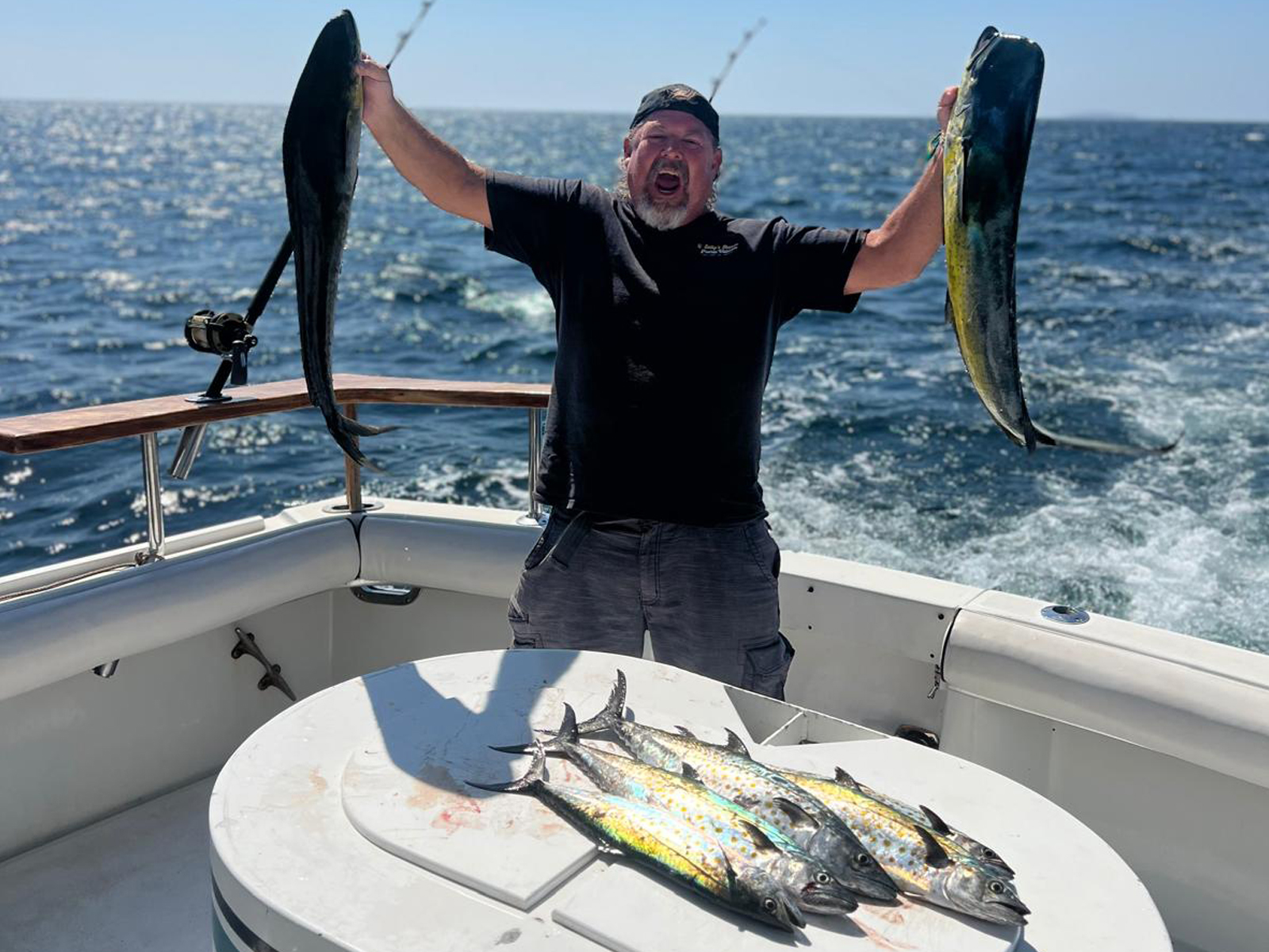 54 Ft Hatteras Yacht Rental in Nuevo Vallarta