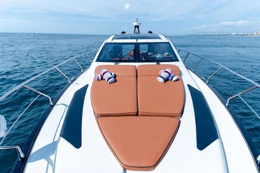 50 Ft Yacht Rental in Marina Vallarta