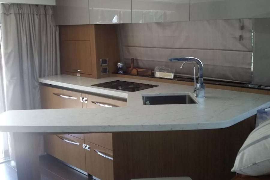 55 Ft Sea Ray Yacht Rental in Marina Vallarta
