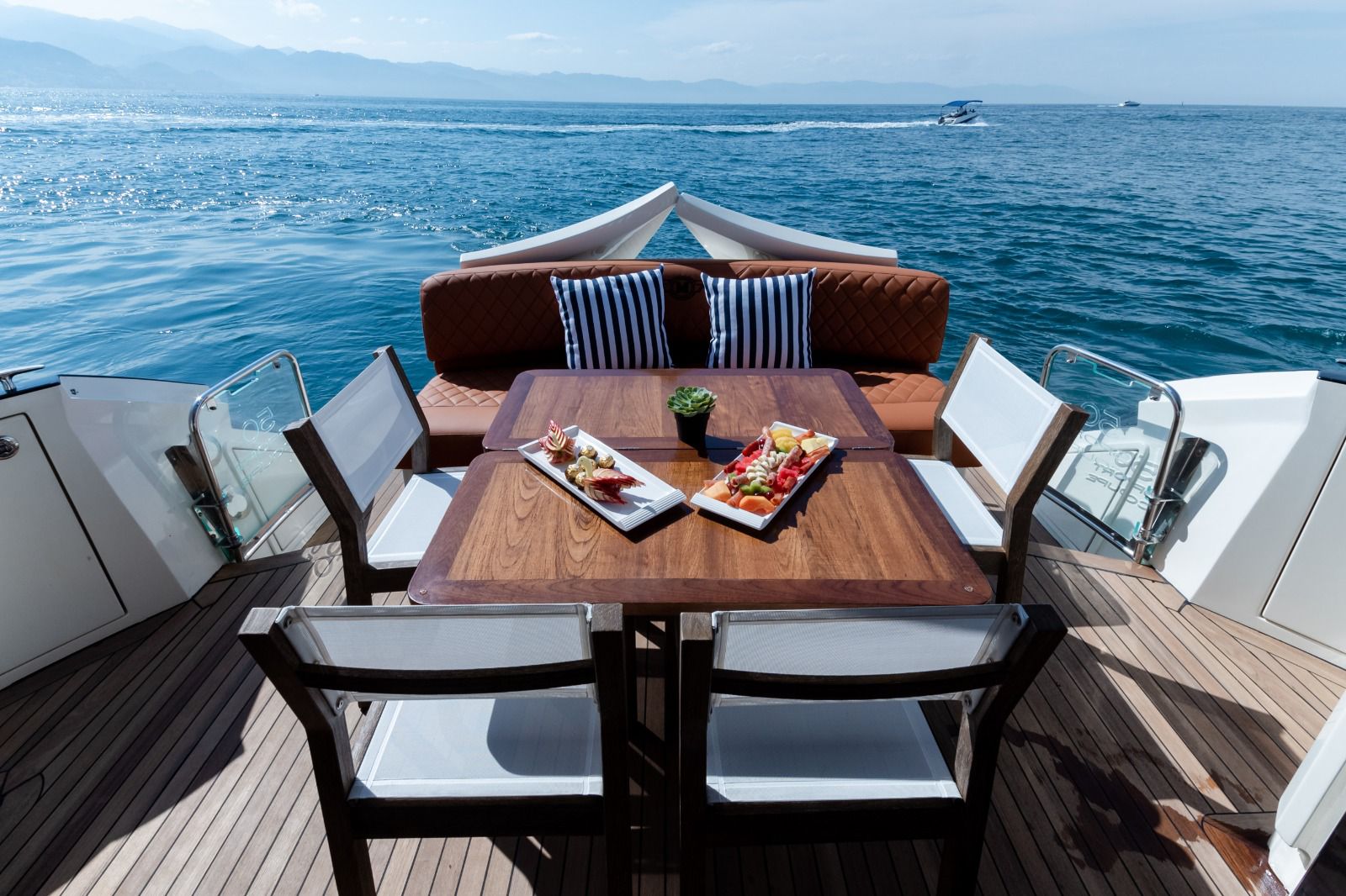 50 Ft Yacht Rental in Marina Vallarta
