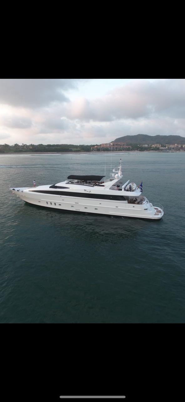 120 Ft Yacht Rental in Marina Vallarta