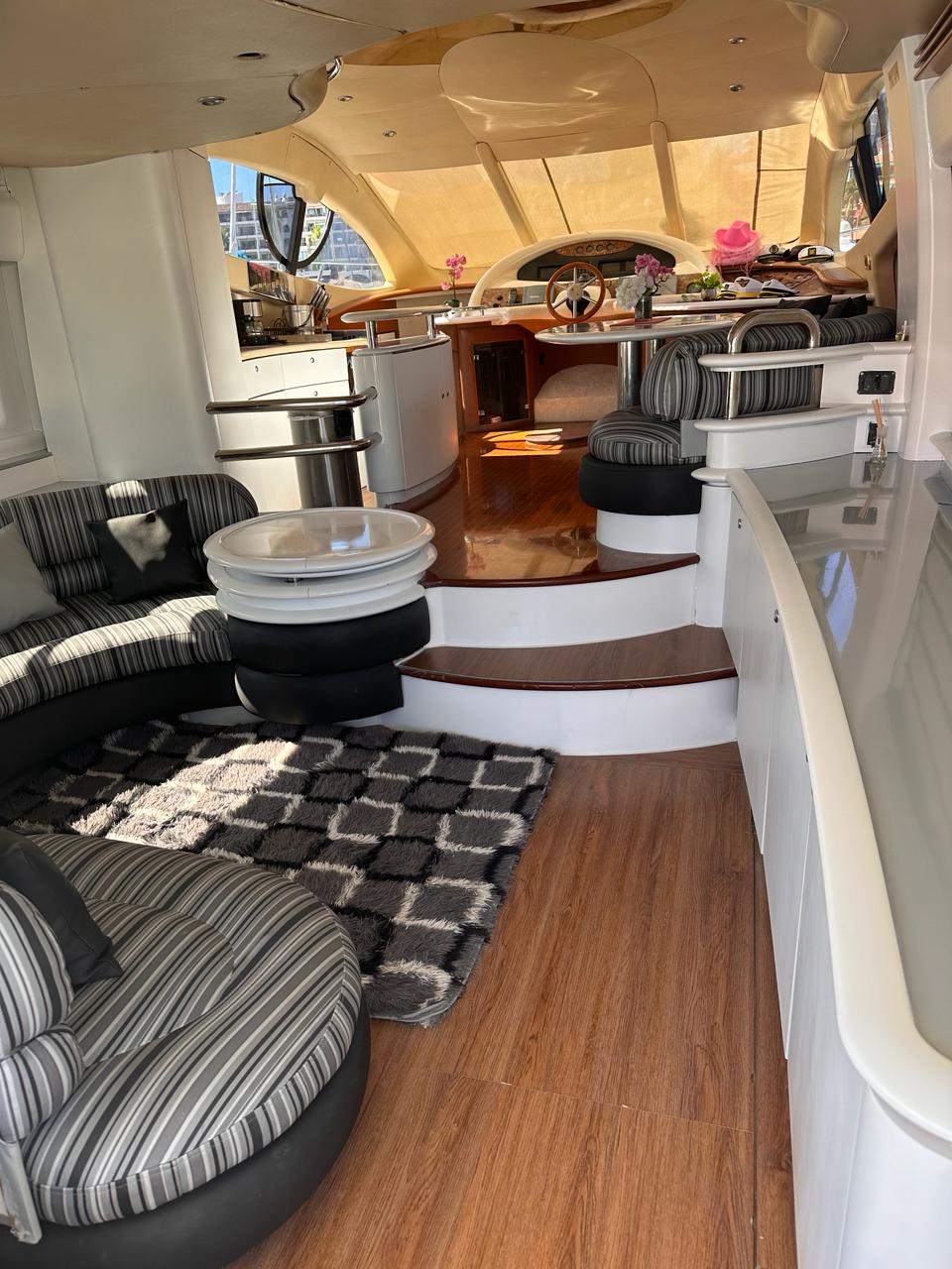62 Ft Azimut Yacht Rental in Marina Vallarta