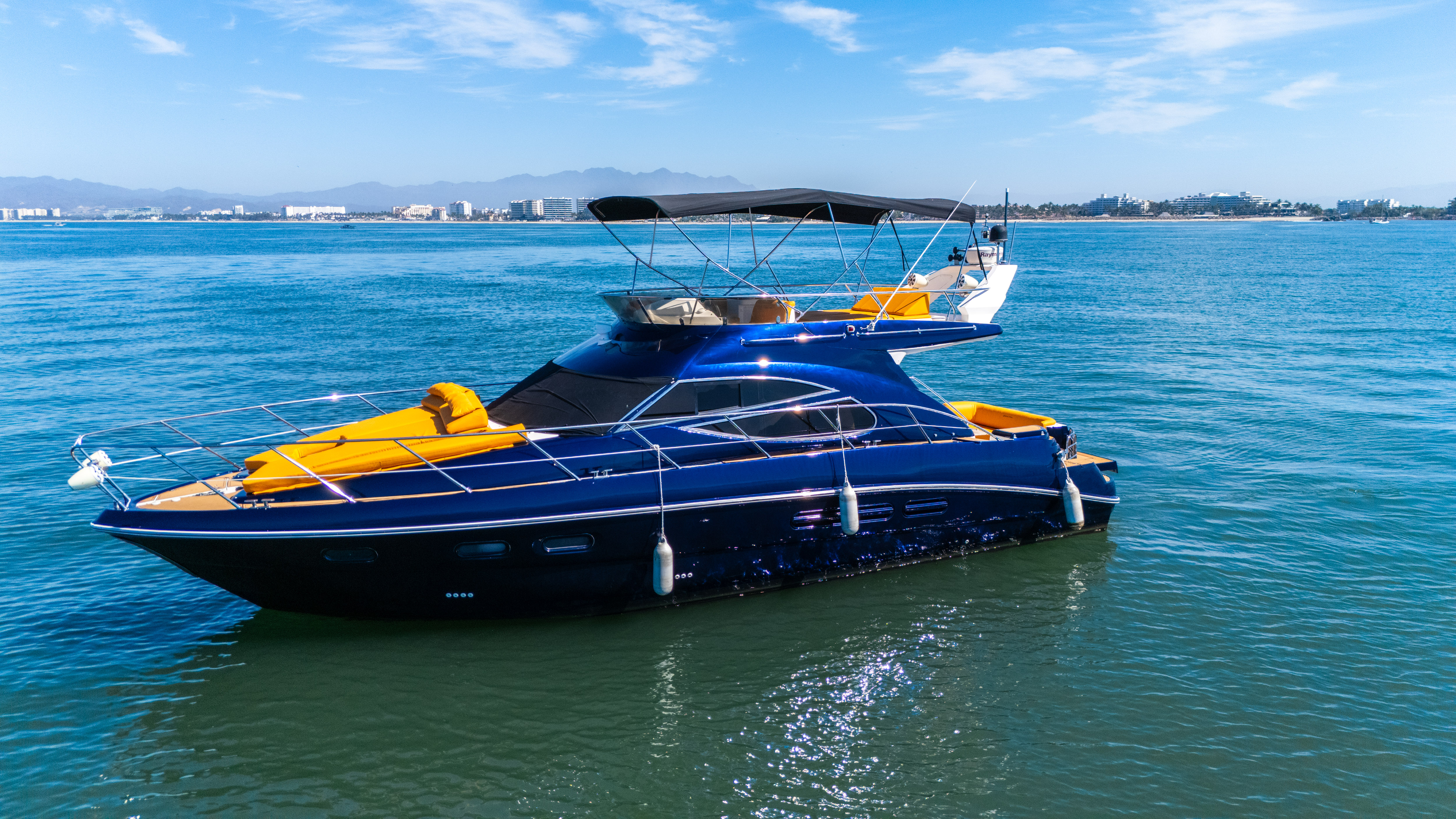 Baltra 45 - Pure Luxury — 45ft yacht in Nuevo Vallarta