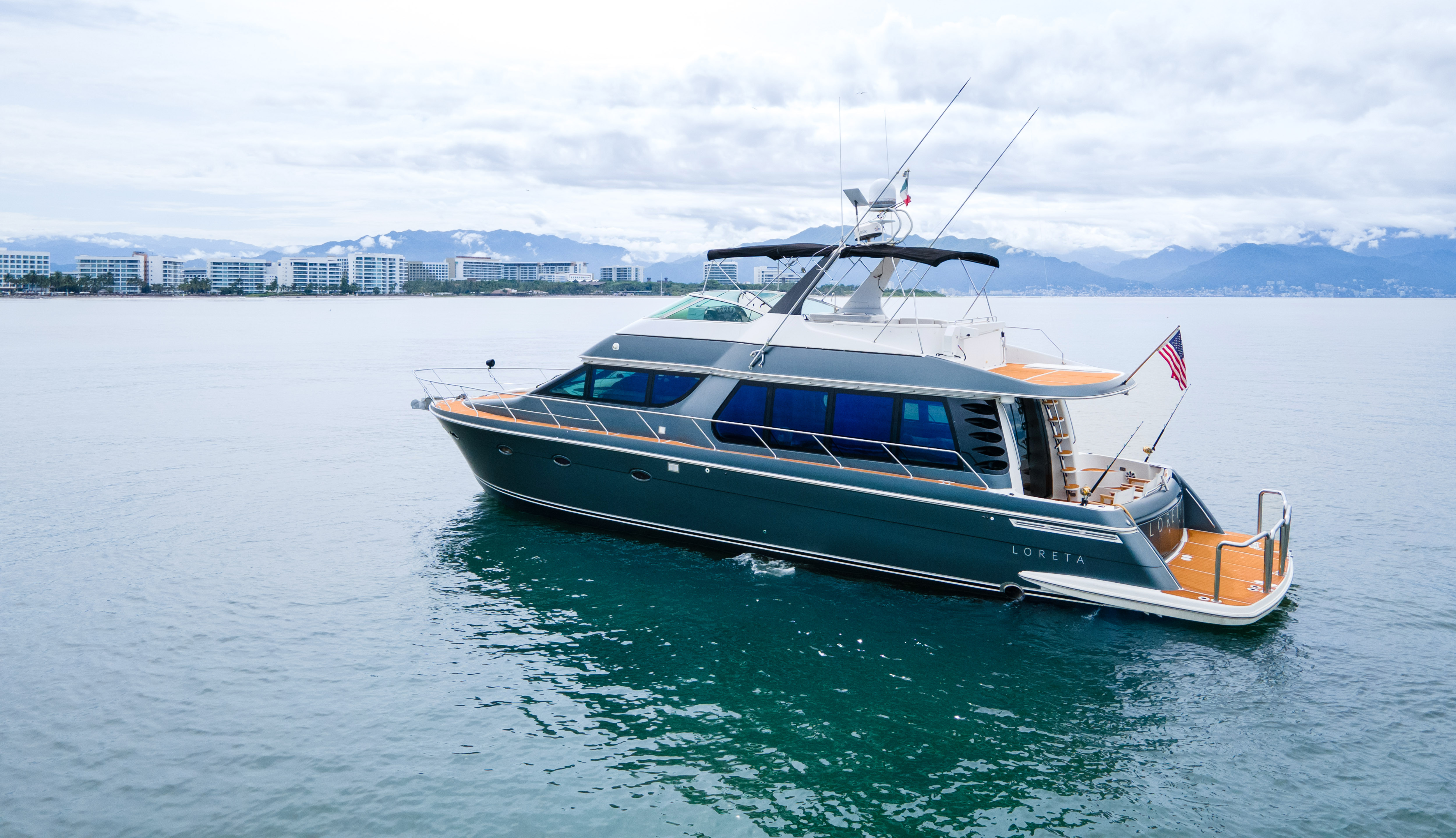 60 Ft Yacht Rental in Nuevo Vallarta