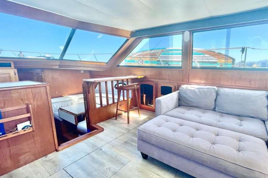 50 Ft Yacht Rental in Marina Vallarta