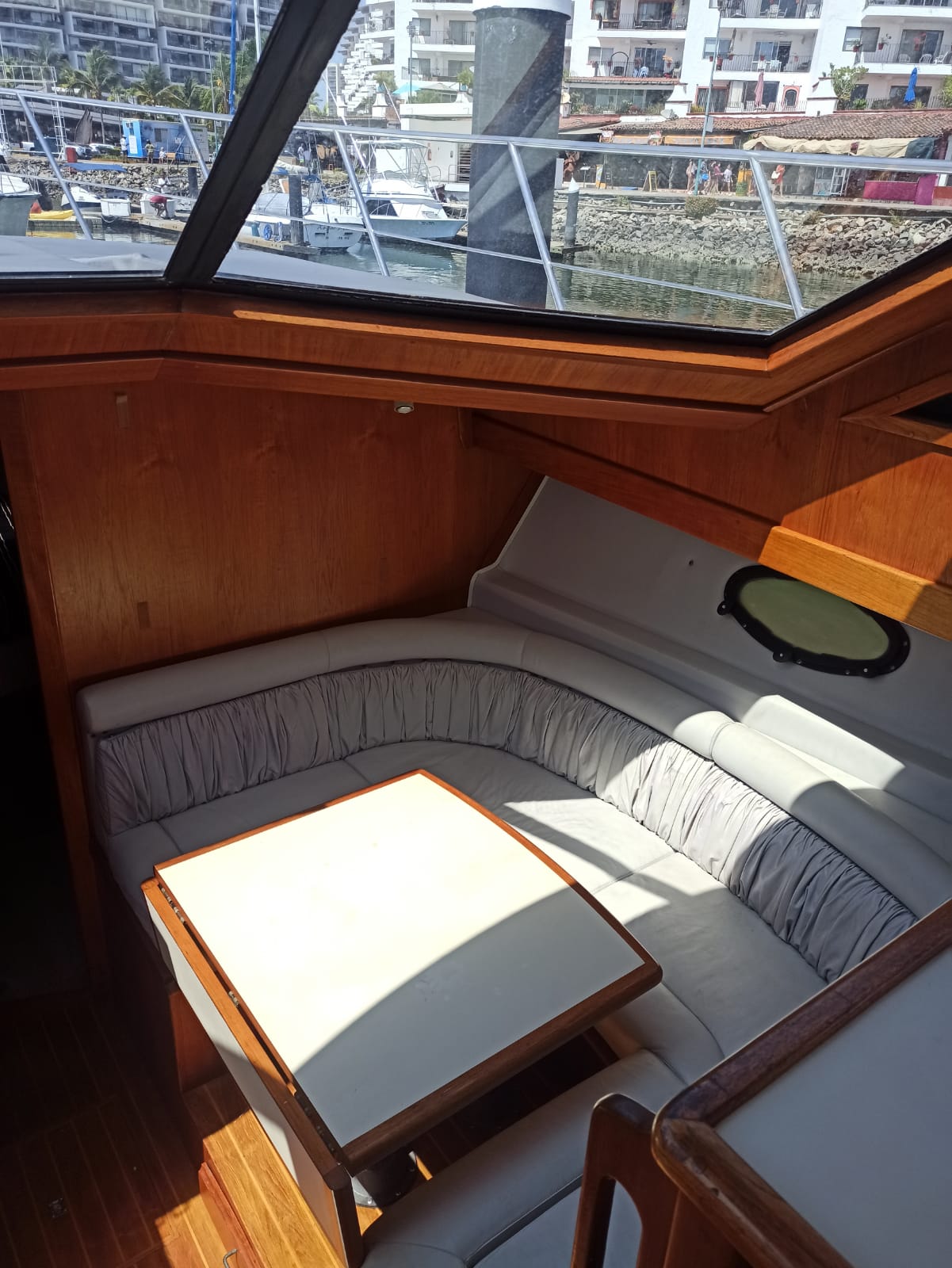 50 Ft Yacht Rental in Marina Vallarta