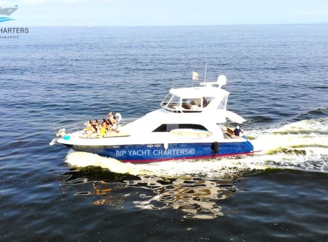 Sea Ray 50 Blue - Sunset Vibes Aboard — 50ft yacht in Marina Vallarta