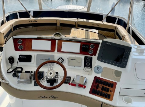 50 Ft Sea Ray Yacht Rental in Marina Vallarta