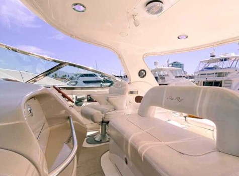 55 Ft Yacht Rental in Marina Vallarta 