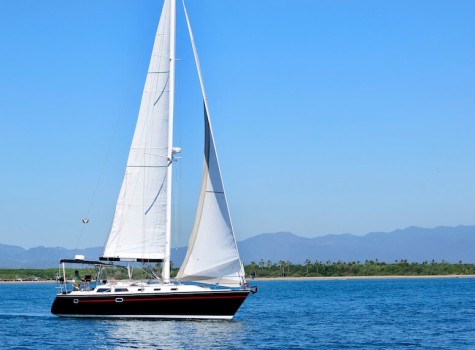 42 Ft Catamaran Rental in Marina Vallarta