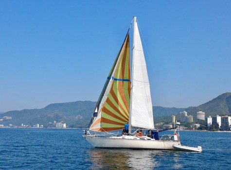 38 Ft Catamaran Rental in Marina Vallarta
