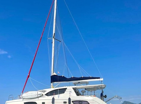 44 Ft Leopard Yacht Rental in Marina Vallarta