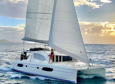 44 Ft Leopard Yacht Rental in Marina Vallarta