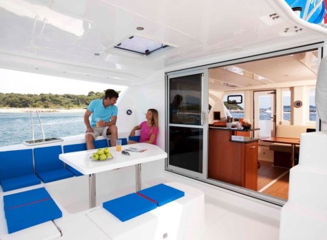 44 Ft Leopard Yacht Rental in Marina Vallarta