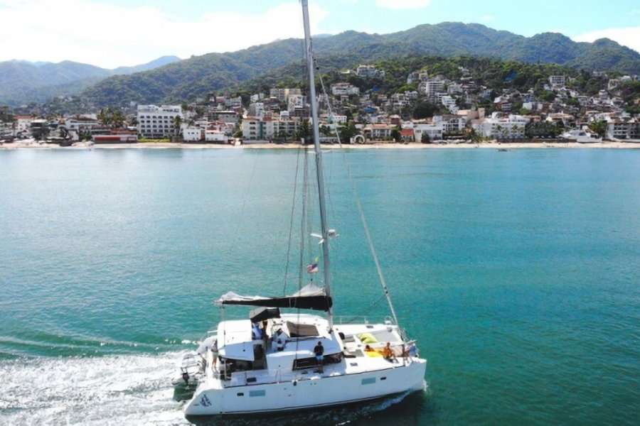 45 Ft Lagoon Yacht Rental in Marina Vallarta