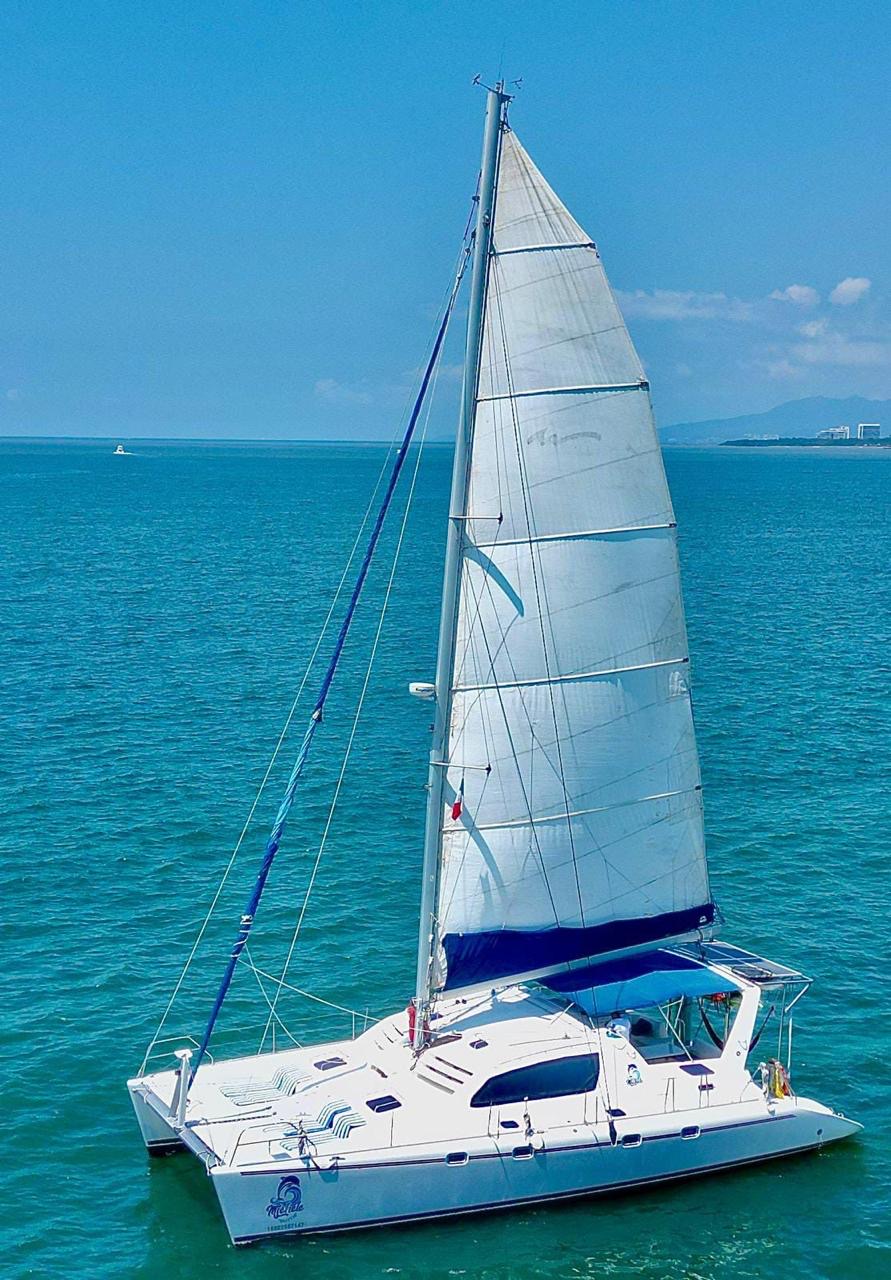 47 Ft Lagoon Yacht Rental in Marina Vallarta