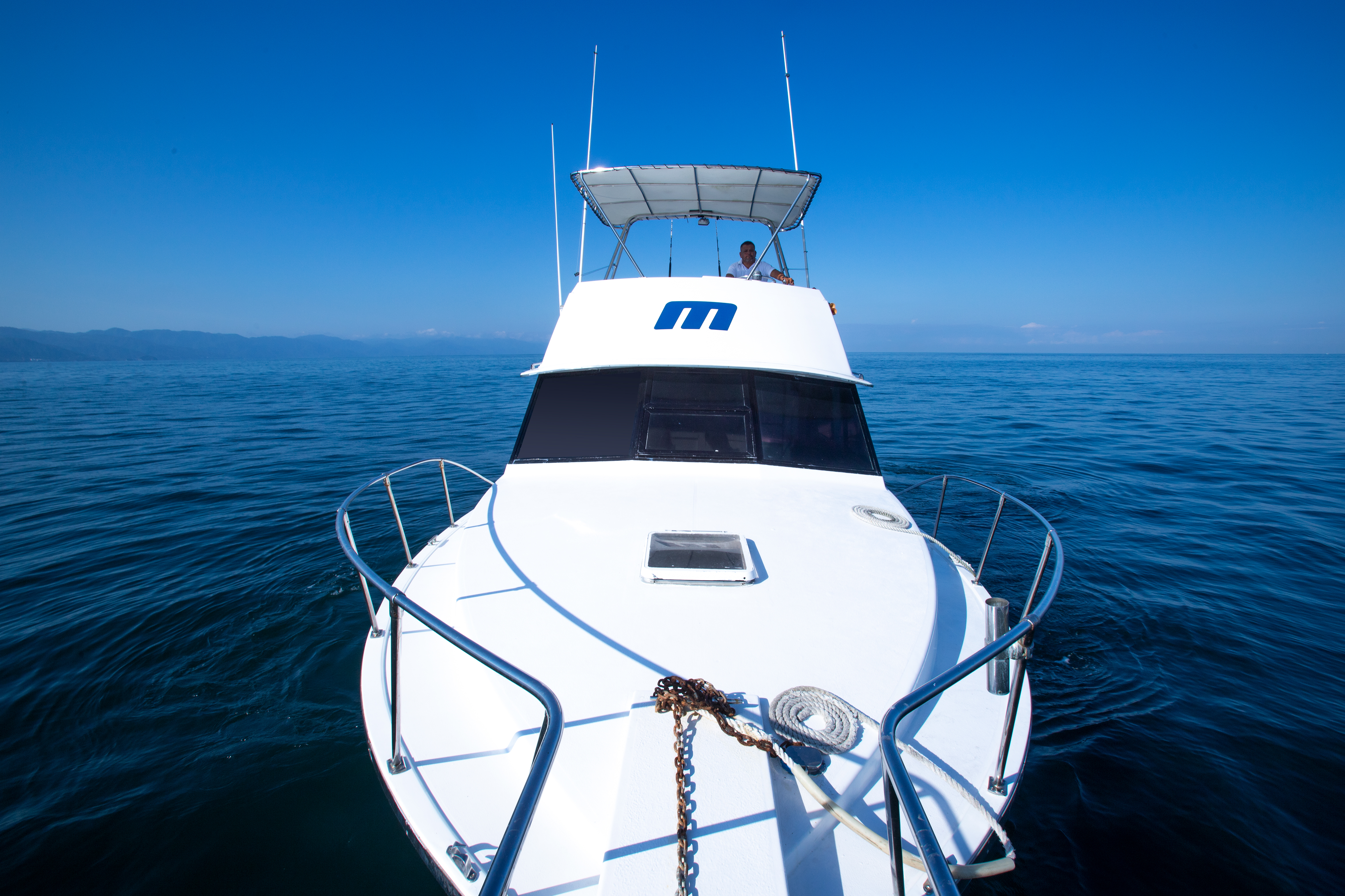 38 Ft Riva Yacht Rental in Marina Los Peines